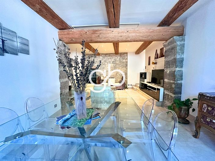 Image No.4-6 Bed House for sale