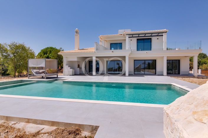 Image No.37-4 Bed House for sale