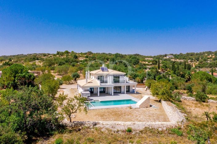 Image No.42-4 Bed House for sale