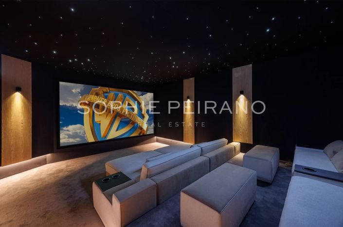 Image No.19-7 Bed House for sale