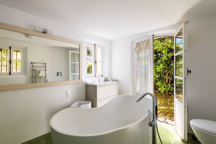 Image No.14-5 Bed House for sale