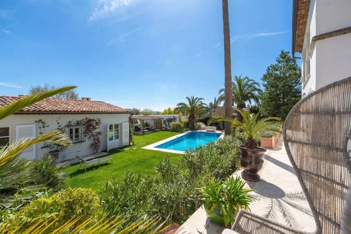 Image No.16-5 Bed House for sale