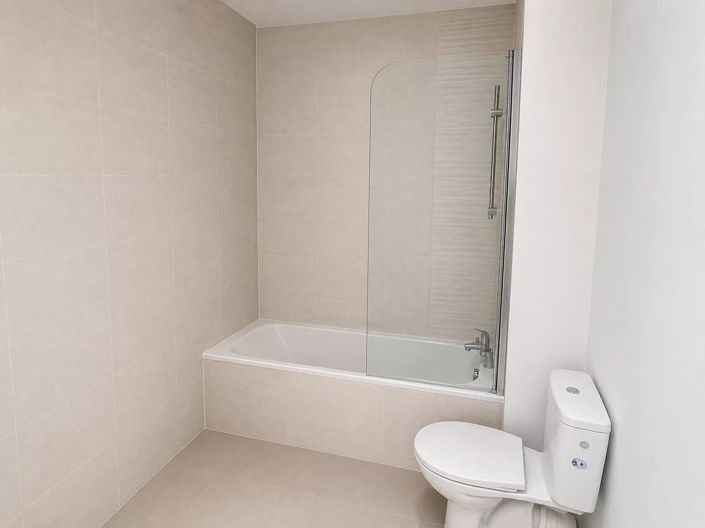 Image No.9-3 Bed Apartment for sale
