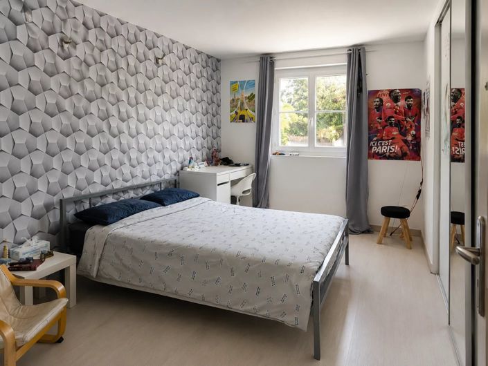Image No.10-4 Bed House for sale