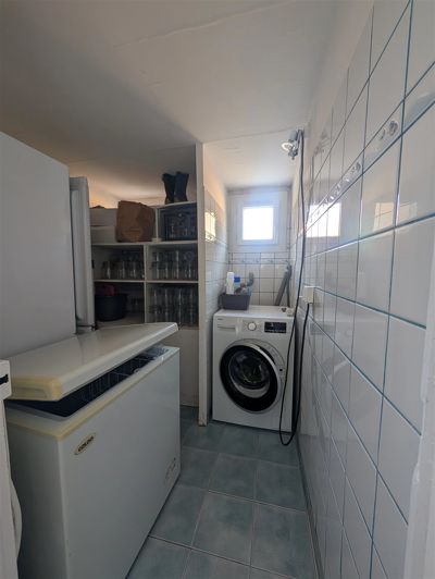 Image No.12-4 Bed House for sale