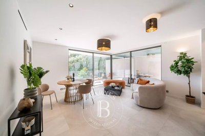 axqb4elkcgz8c5p86