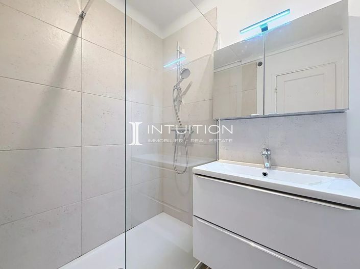 Image No.9-Appartement de 1 chambre à vendre à Cannes