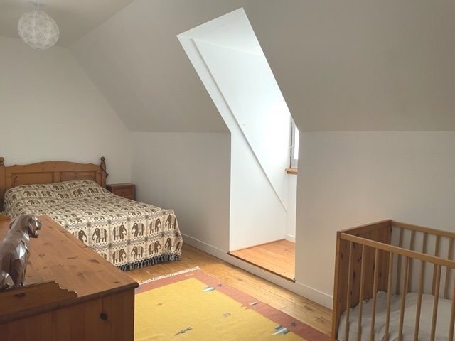 Image No.10-5 Bed House for sale