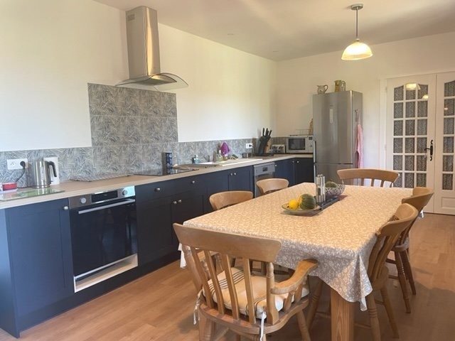 Image No.3-5 Bed House for sale