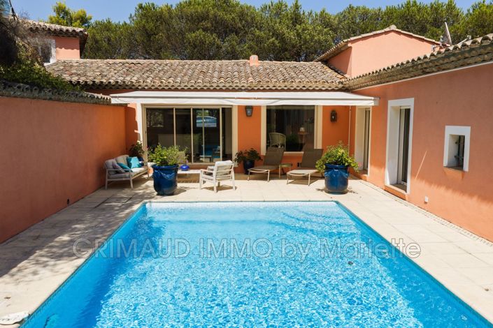 Image No.8-5 Bed House for sale
