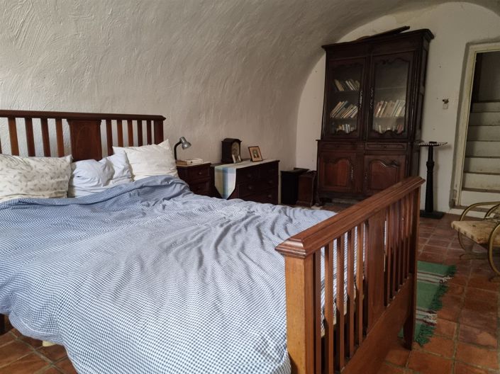 Image No.15-5 Bed House for sale