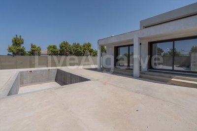 aarotv20h6rma8674
