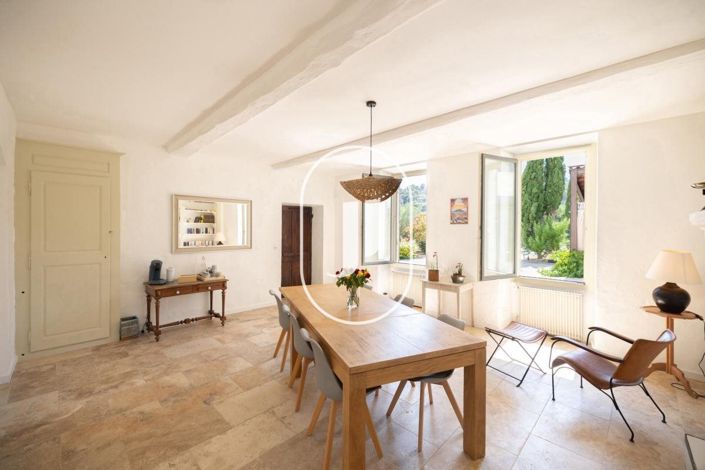 Image No.21-5 Bed House for sale