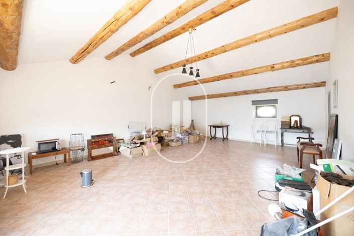 Image No.26-5 Bed House for sale