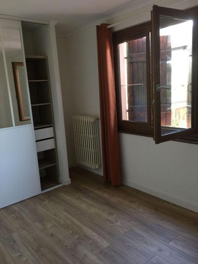 Image No.38-6 Bed Property for sale