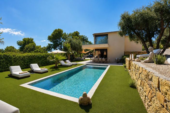 Image No.6-5 Bed House for sale
