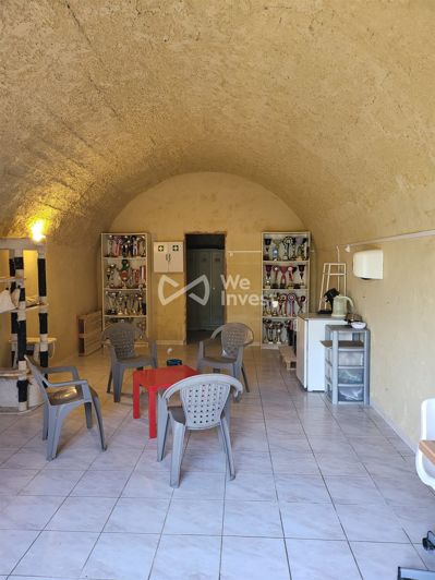 Image No.17-3 Bed House for sale