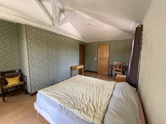 Image No.16-4 Bed House for sale