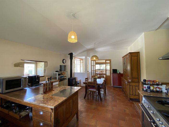Image No.7-4 Bed House for sale