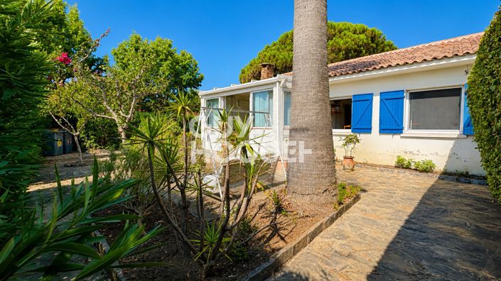 Image No.16-3 Bed House for sale