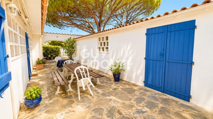 Image No.5-3 Bed House for sale