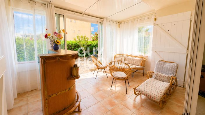 Image No.6-3 Bed House for sale