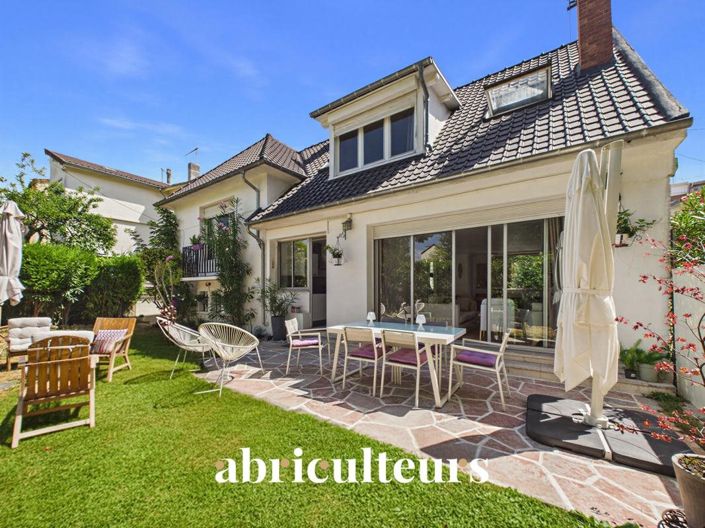 Image No.4-House for sale
