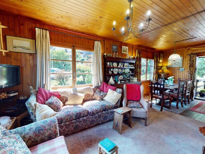 Image No.17-4 Bed Property for sale