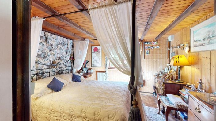Image No.21-4 Bed Property for sale