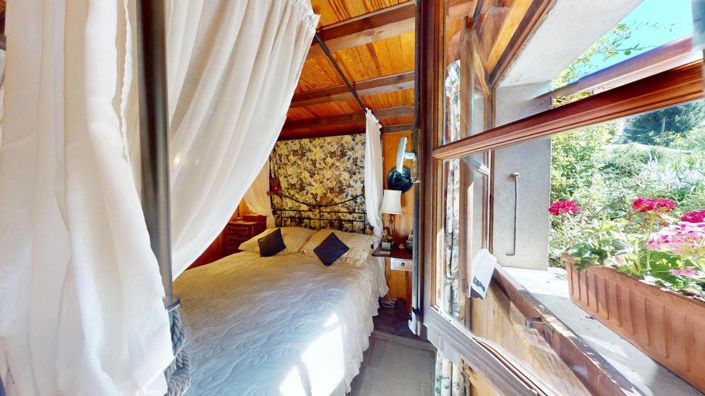 Image No.23-4 Bed Property for sale