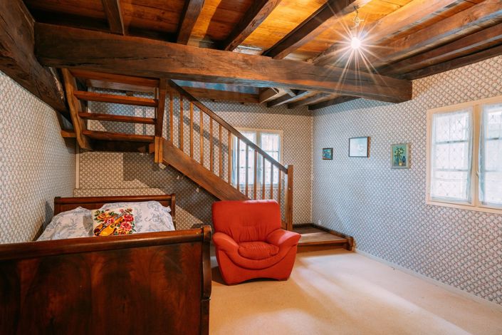 Image No.17-9 Bed House for sale