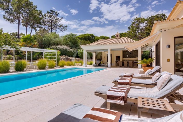 Image No.36-6 Bed House for sale