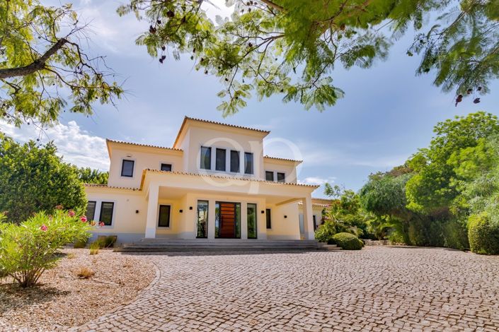 Image No.37-6 Bed House for sale