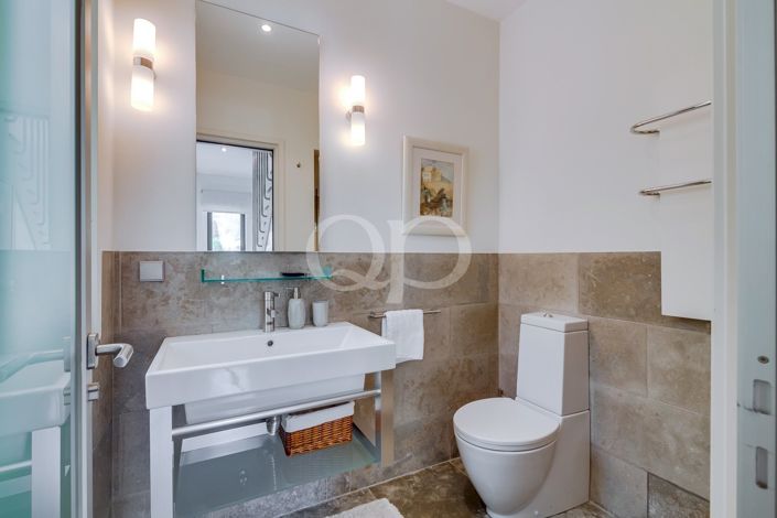 Image No.49-6 Bed House for sale