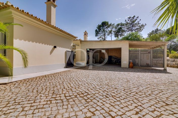 Image No.50-6 Bed House for sale