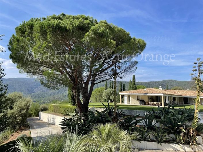 Image No.7-13 Bed House for sale