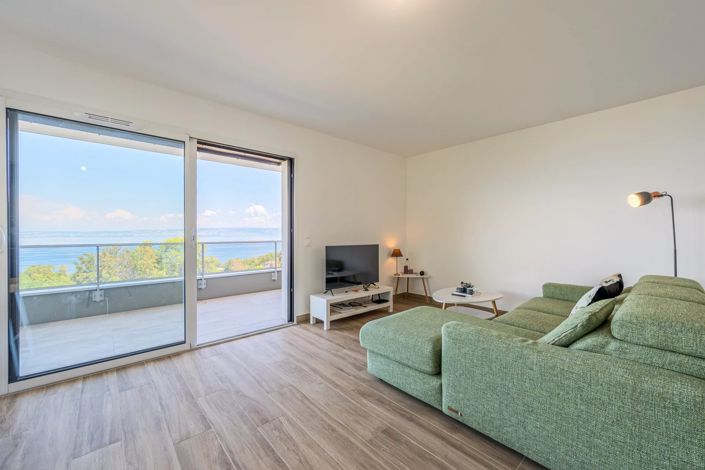 Image No.10-3 Bed Apartment for sale