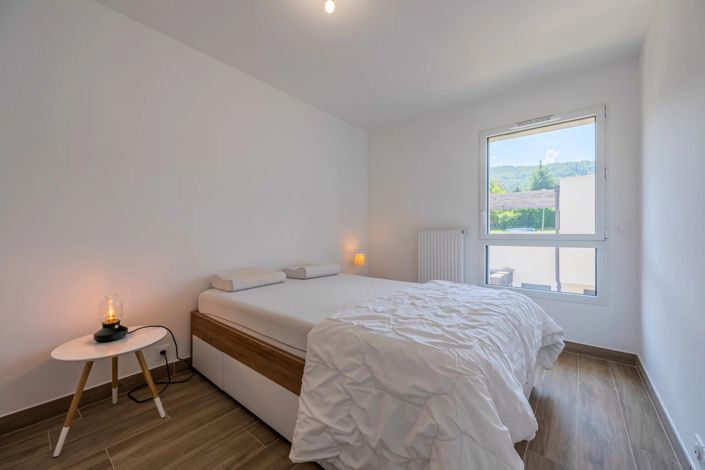 Image No.17-3 Bed Apartment for sale