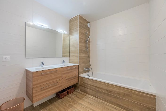 Image No.18-3 Bed Apartment for sale