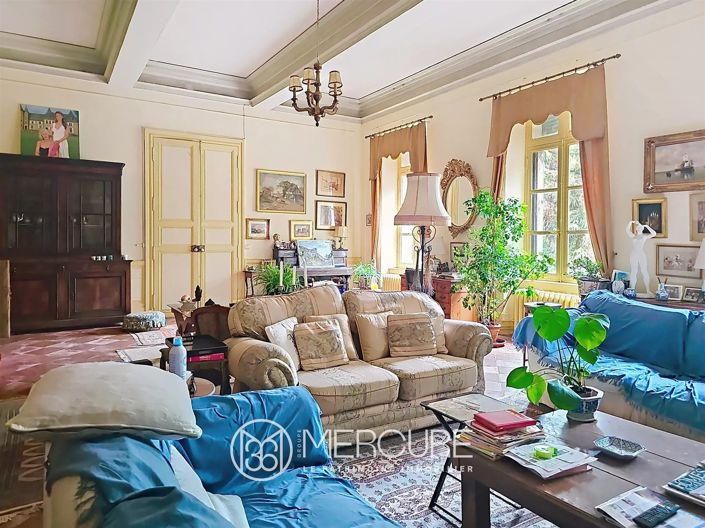 Image No.17-6 Bed Property for sale