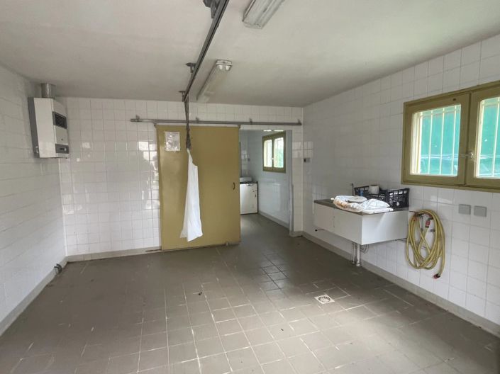 Image No.23-4 Bed House for sale