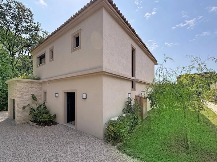 Image No.20-3 Bed House for sale