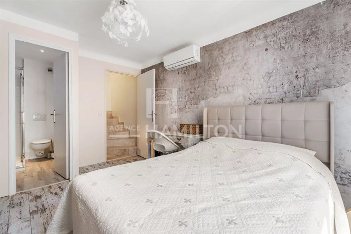 Image No.12-2 Bed House for sale