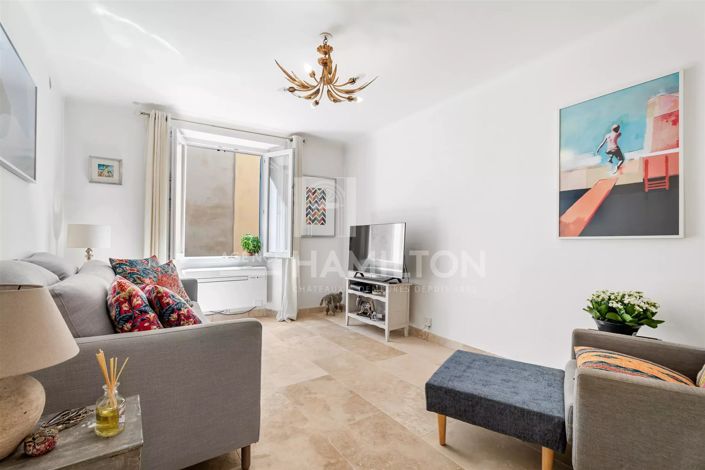 Image No.4-2 Bed House for sale