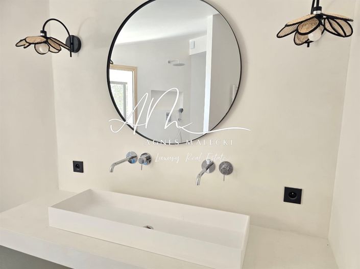 Image No.14-4 Bed House for sale