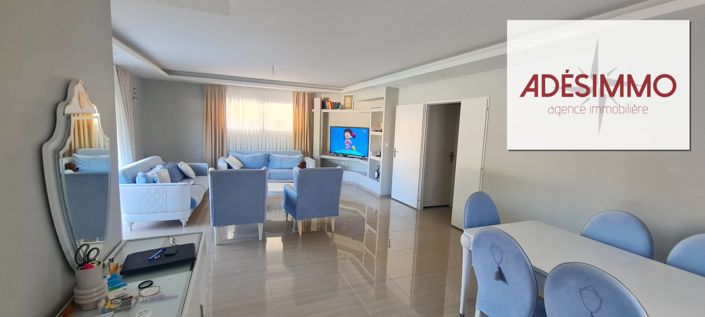 Image No.2-4 Bed House for sale