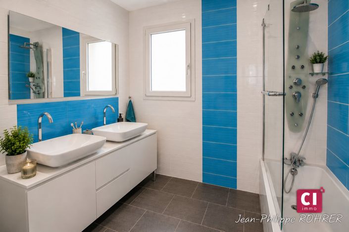 Image No.14-6 Bed House for sale