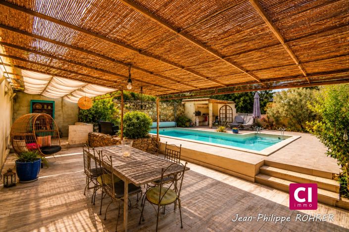 Image No.17-6 Bed House for sale
