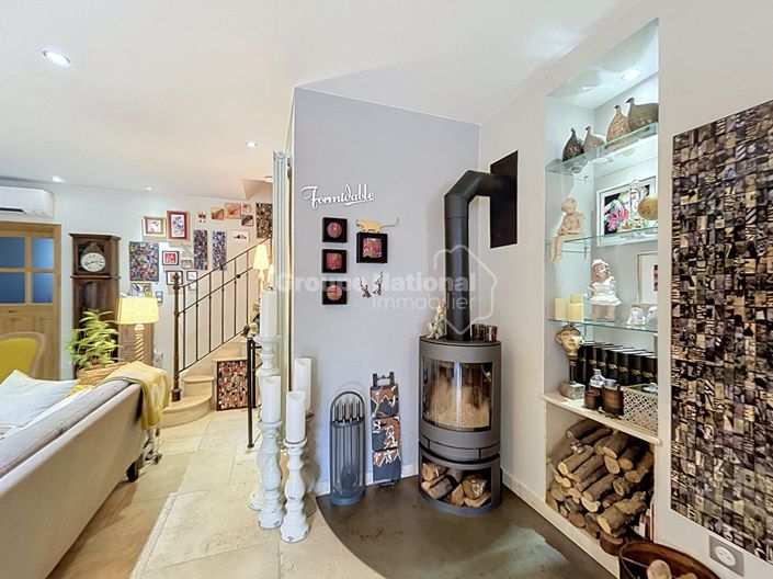 Image No.14-7 Bed House for sale