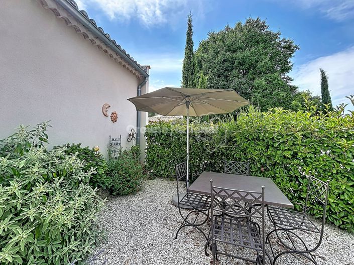 Image No.6-7 Bed House for sale
